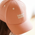 Casquette Drama Queen rose pâle - Enfant / Adulte