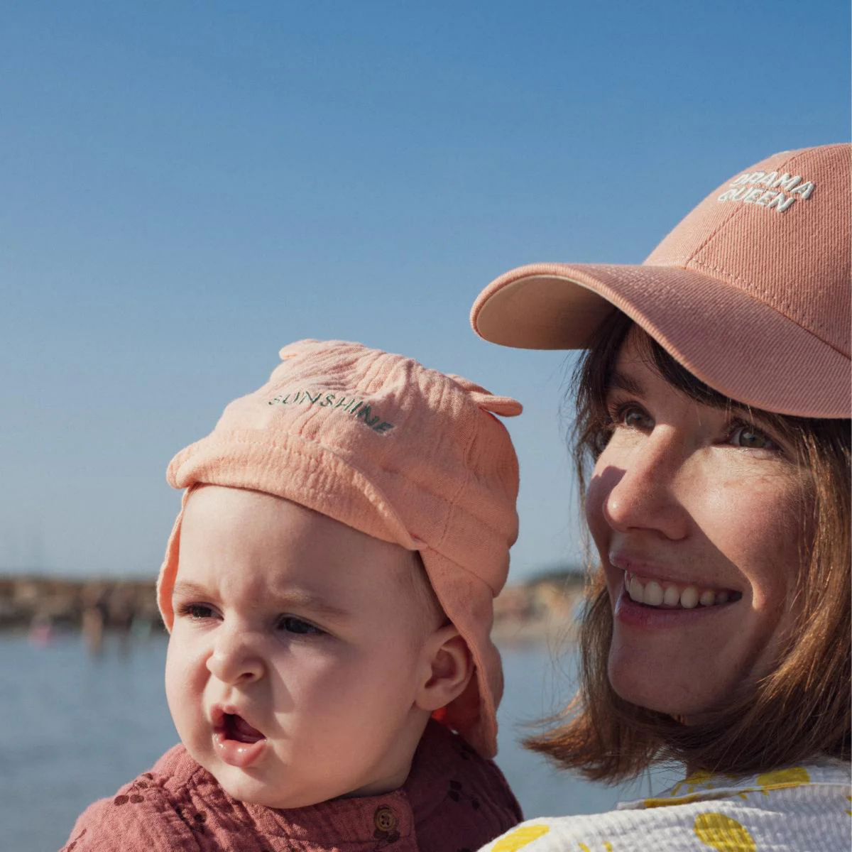 Casquette Drama Queen rose pâle - Enfant / Adulte