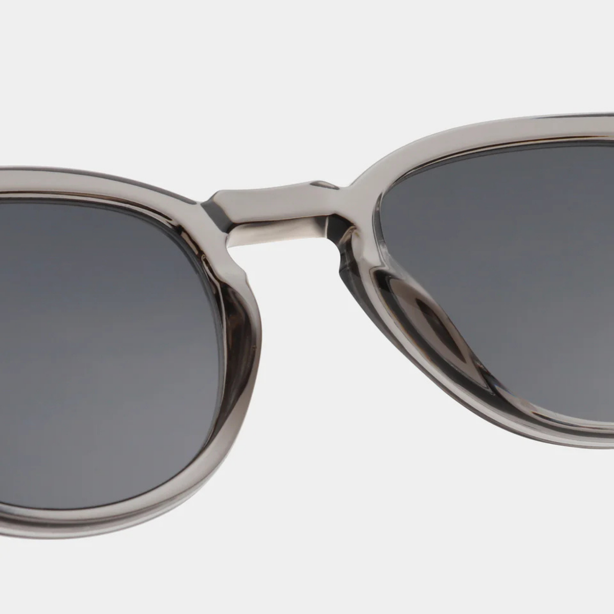 Lunettes de soleil Bate - Gris Transparent