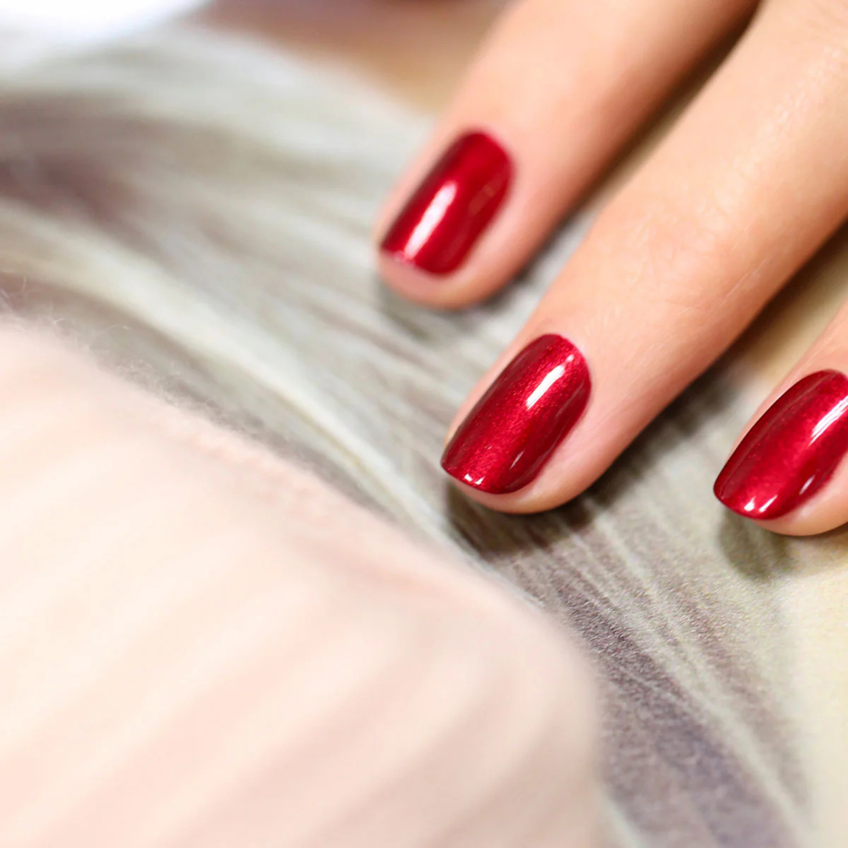 Vernis Green - Red Hibiscus