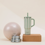 Travel cup isotherme avec bouchon étanche - allure  - vert tilleul - 900ml