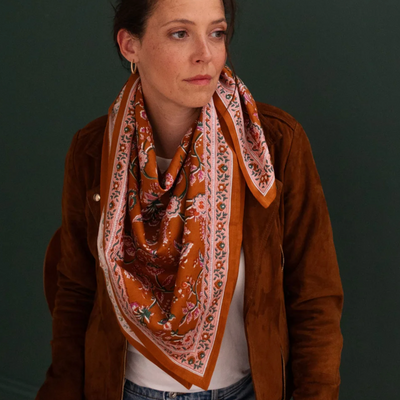 Grand foulard fleuri - Nesta Rust