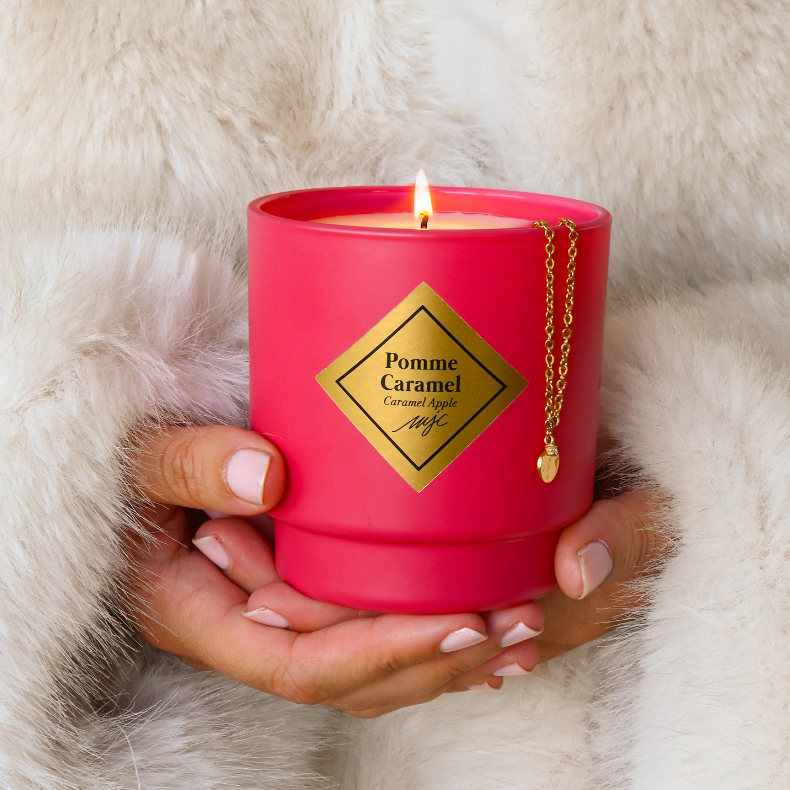 Bougie parfumée 180 g - Pomme caramel