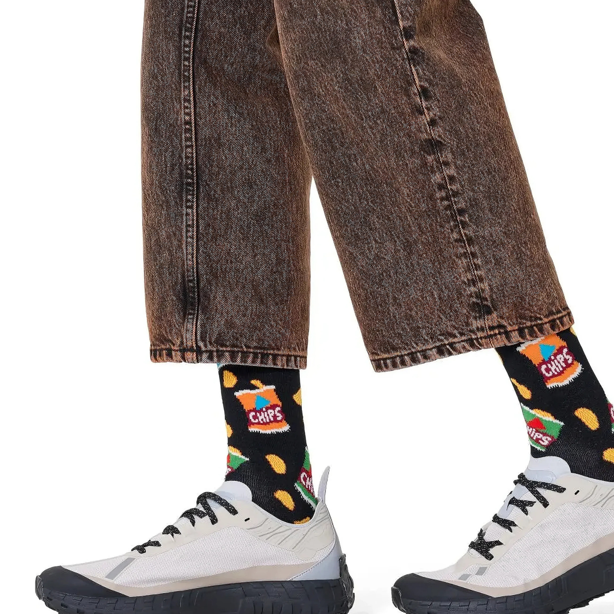 Chaussettes noires - Sachets de Chips